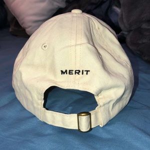 Vintage “leas in more” hat